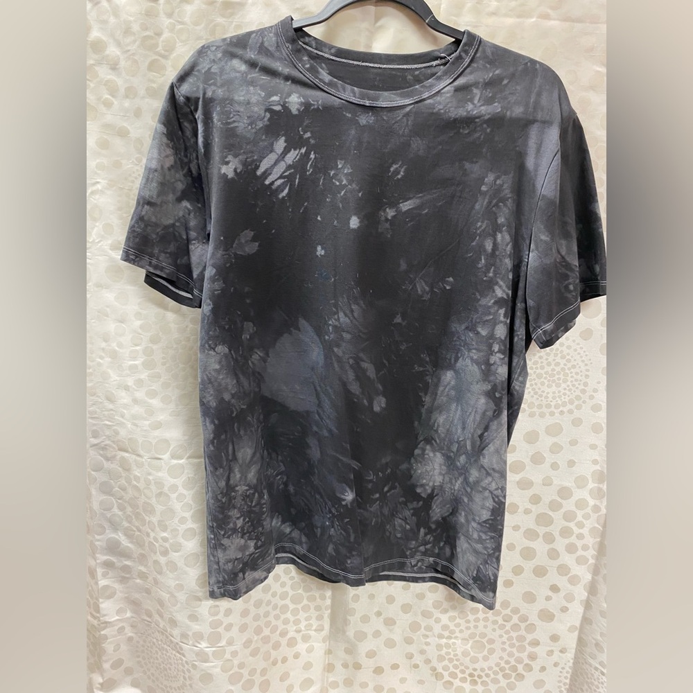 6011 -Lululemon Always Agile Short Sleeve
Diamond Dye Asphalt Grey Black
